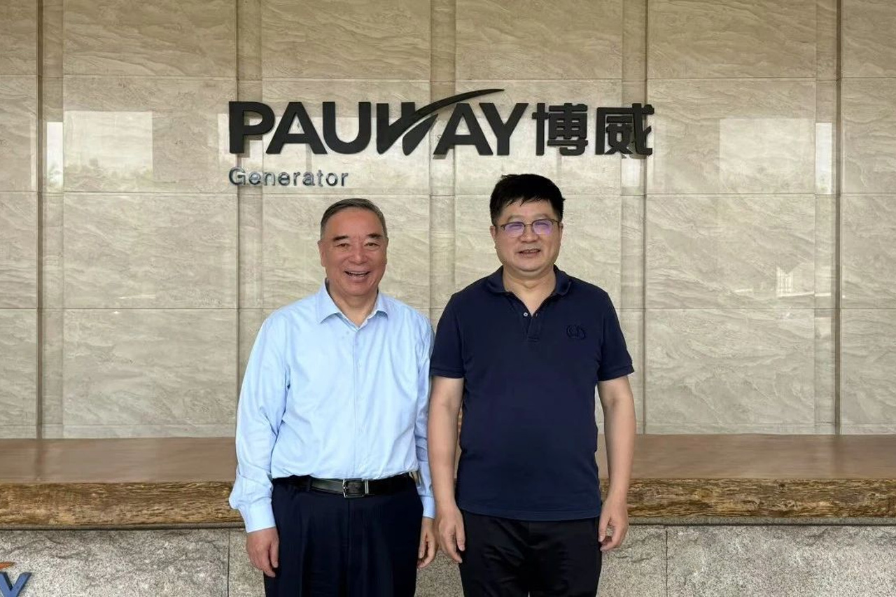 中国上市公司协会会长宋志平一行莅临宝威发电厂，，，，配合为全球高端动力能源妄想蓝图